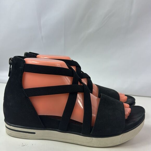 Eileen Fisher Skill Tumbled Nubuck Womens Sandal - Picture 2 of 13